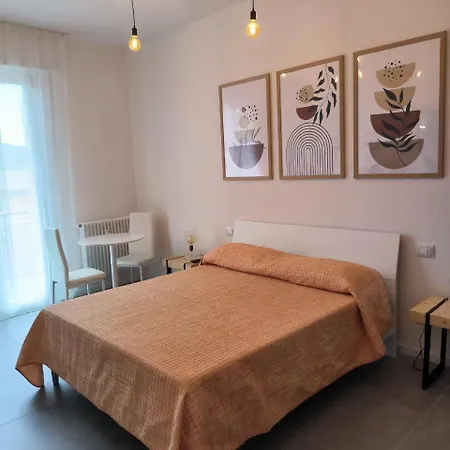 Bed & Breakfast 48 3*