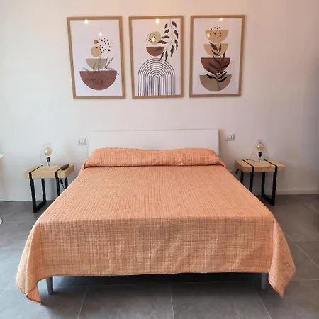 48 Bed & Breakfast